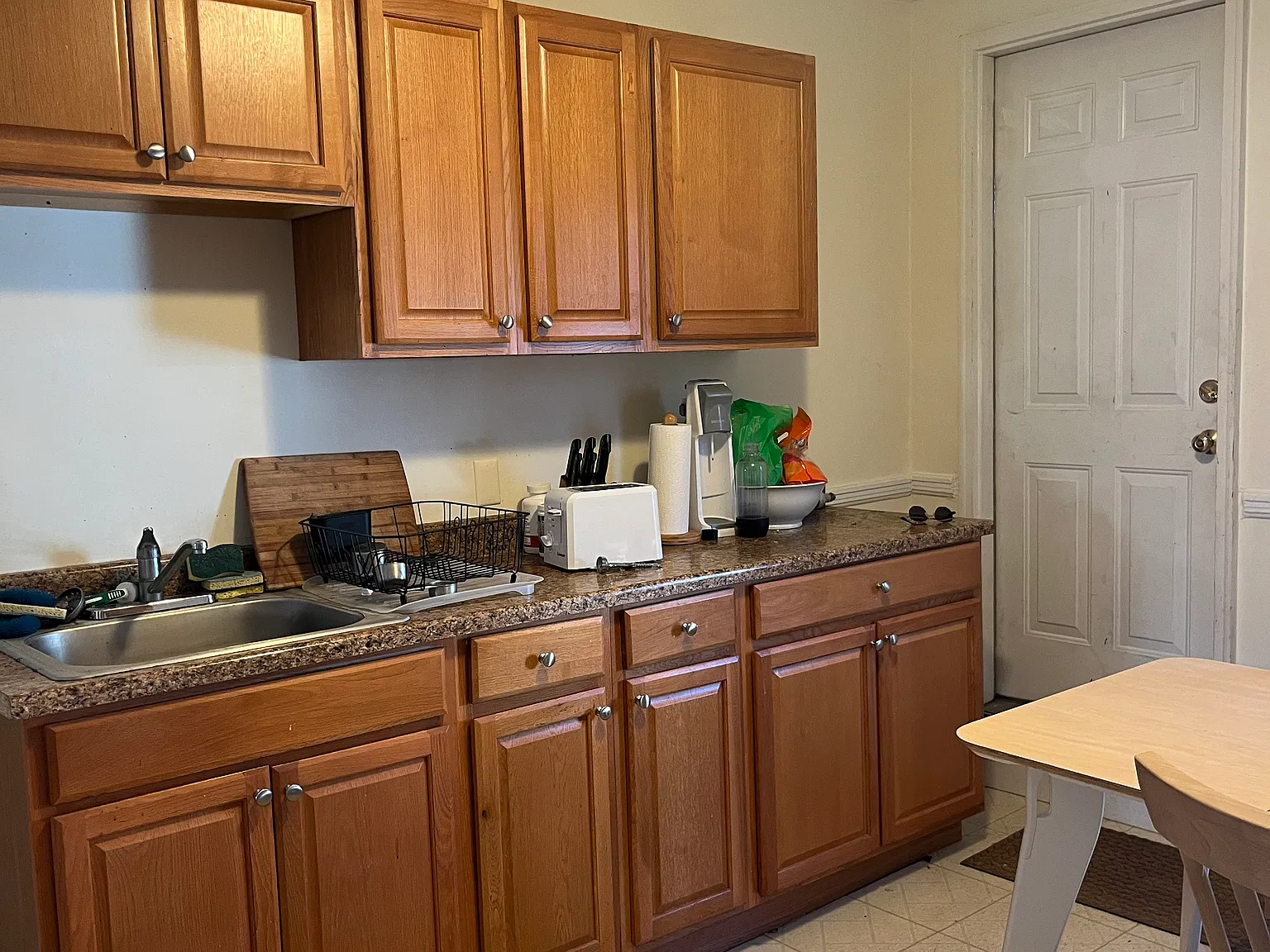 1 bed, 999 sqft, $2,000 — Photo 3