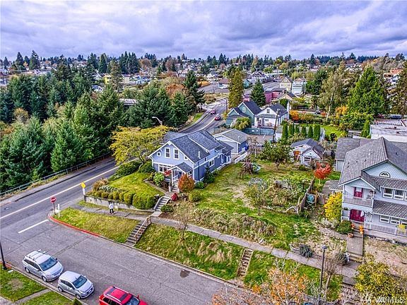 Point Ruston below and Browns Point across the bay