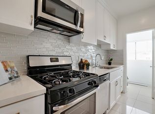 5920 Barton Ave, Los Angeles, CA 90038
