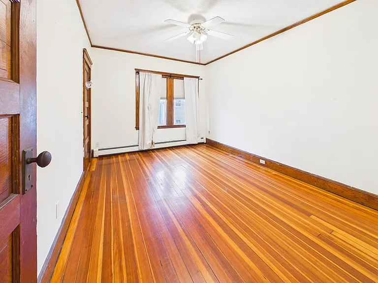 5-7 Hoyle St #7 — Photo 12