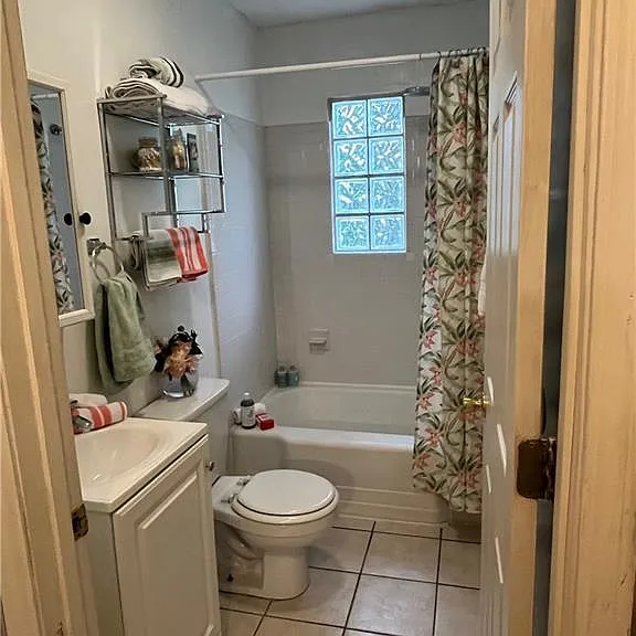 1115 Shelby Pl SE #B — Photo 28