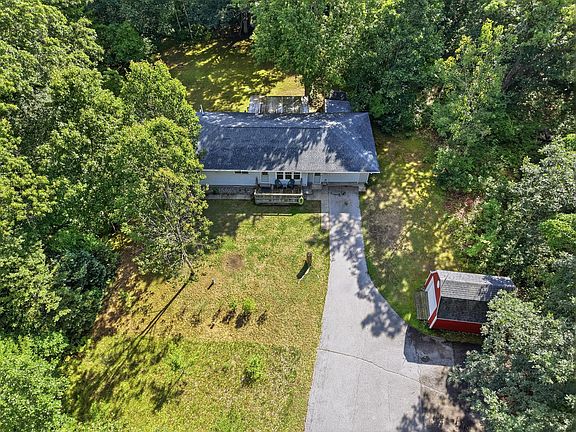 3rd image of 3056 S Wolf Lake Rd