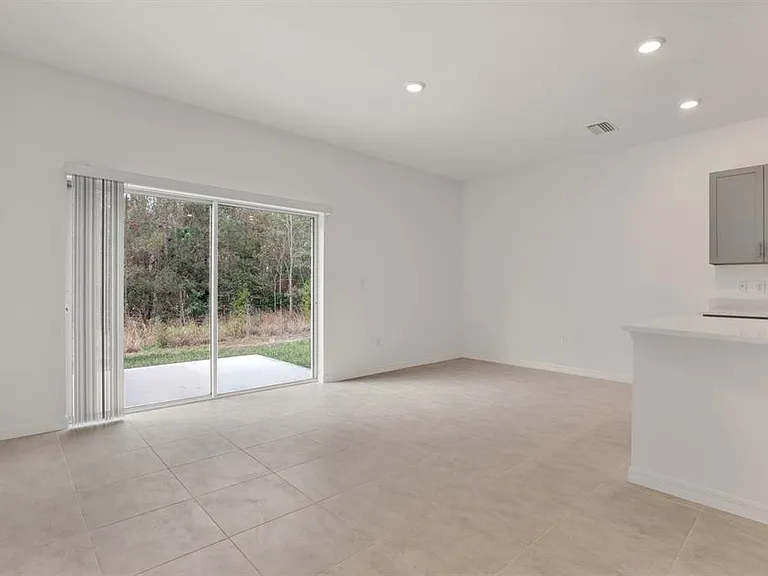 2191 Hallier Cv — Photo 17