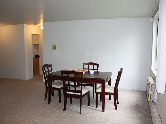 3rd image of 8710 Skokie Blvd APT 1H
