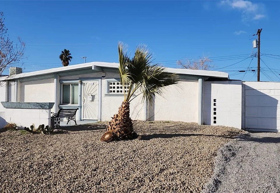 1st image of 2052 Palma Vista Ave