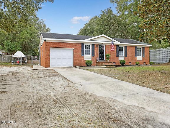 3rd image of 129 Mcquillan Drive