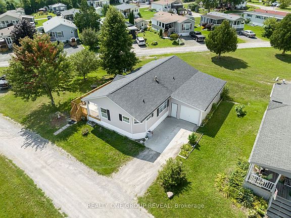 3rd image of 152 Concession St W #11-37