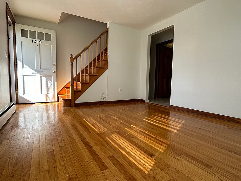 Genuine oak hardwood floors throughout.