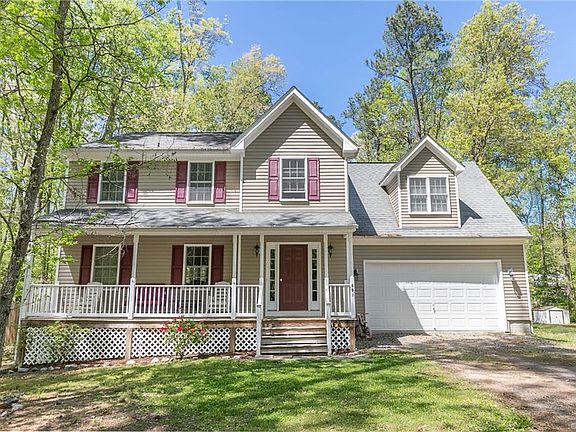 2nd image of 691 Lake Caroline Dr