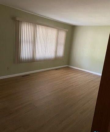 2nd image of 2636 Greenacre Dr