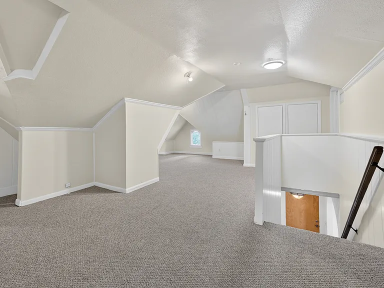2601 S University Dr — Photo 43