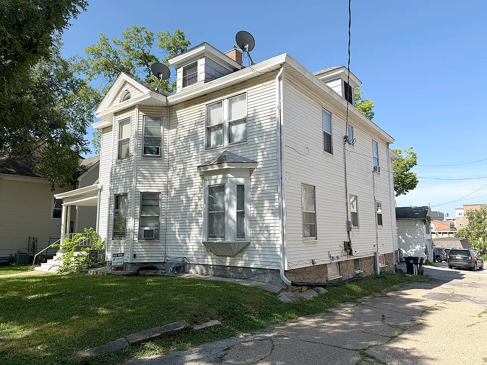 223 S Johnson St #5