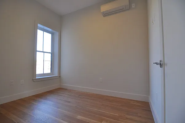 Rented by Bohemia Realty Group | media 6