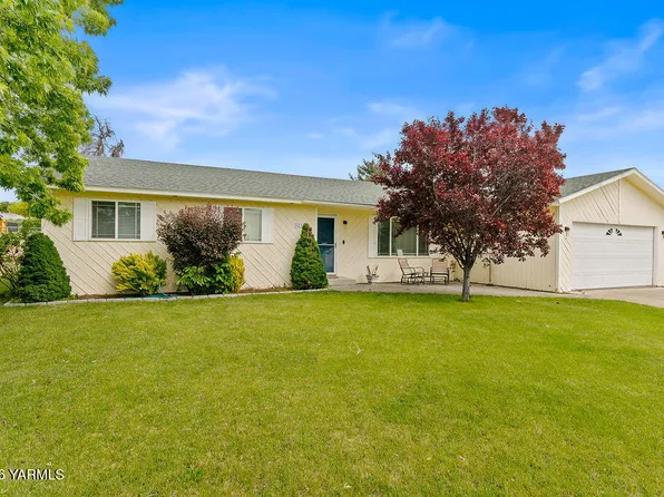 5213 Manor Dr, Yakima, WA 98901