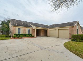 6 Charleston St S, Sugar Land, TX 77478
