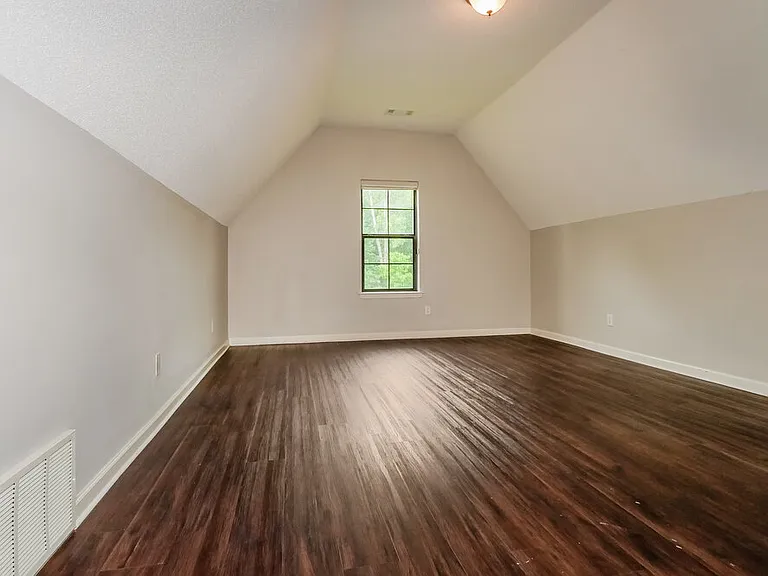 12379 Bevan Dr — Photo 15