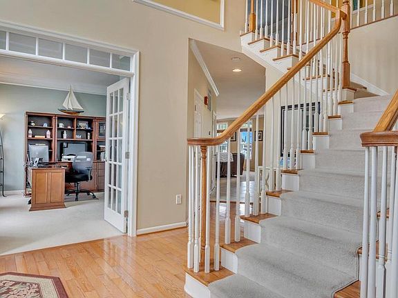 3rd image of 2540 Codorus Ln