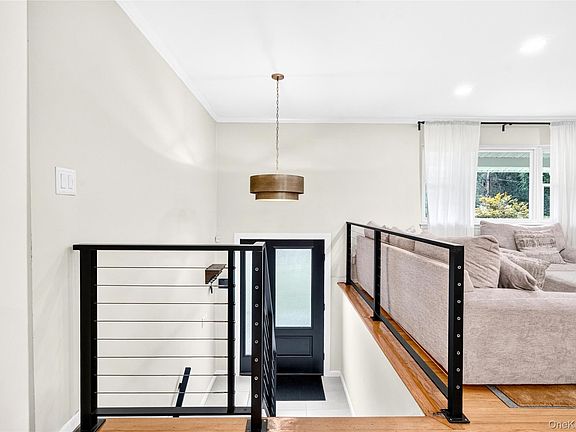 3rd image of 1193 Winding Court