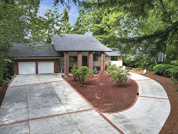 4th image of 5485 Huckleberry Ln