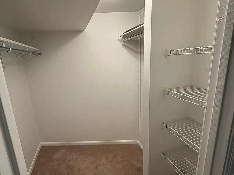 11909 Crosswind Ct — Photo 12