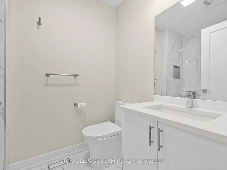 498 Wentworth Ave — Photo 23