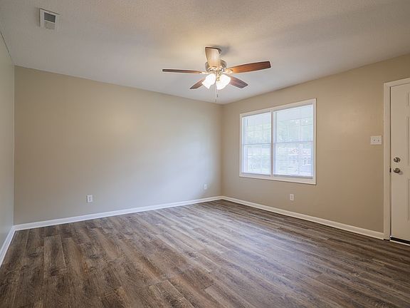 5th image of 1813 Claudia Cir