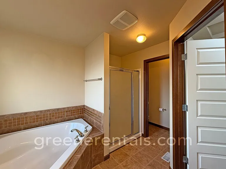 611 H St SW — Photo 26