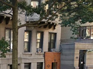 346 W 87th St #TWH, New York, NY 10024