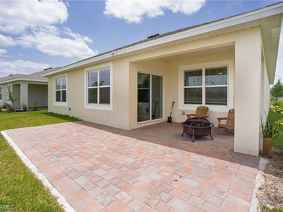 4th image of 8843 Cascade Price Cir