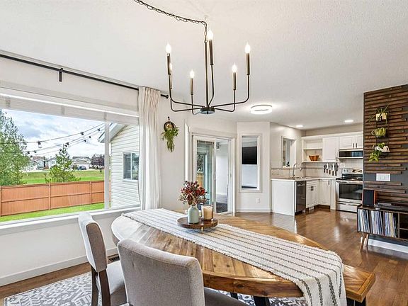 5th image of 1011 E Creek Springs Rise NW
