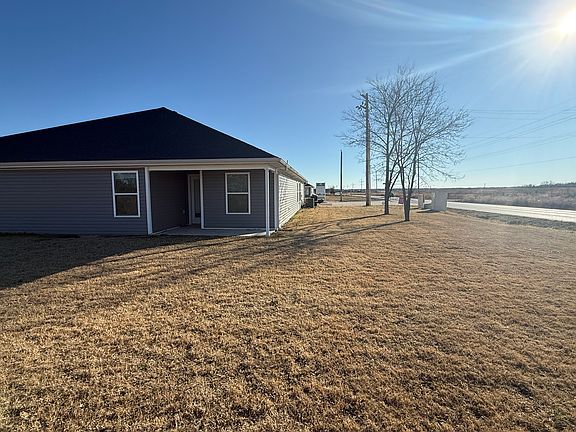 2nd image of 523 Alex Jordan Dr #523