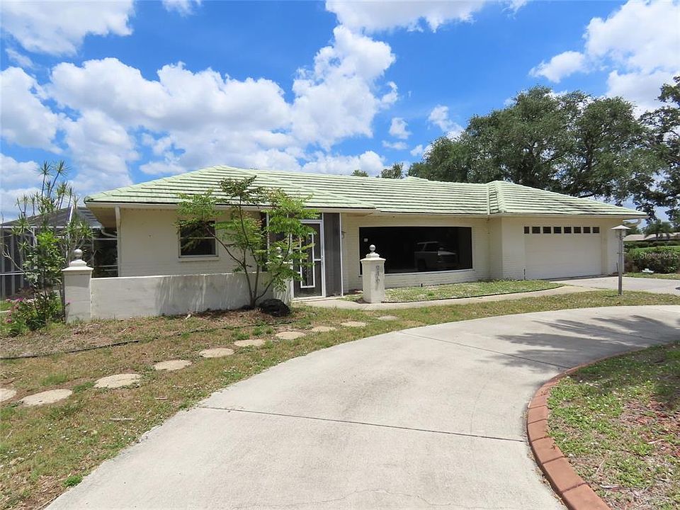 1st image of 946 SKLAR DRIVE W