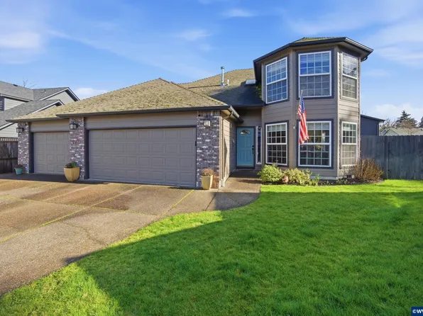 2033 W Park Ct NW, Salem, OR 97304