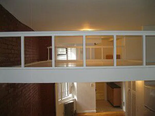 Rented by Tower Brokerage | media 23