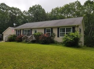 60 Smithwood Dr, North Yarmouth, ME 04097