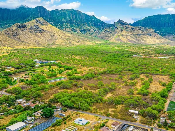 86-214 Kuwale Rd #114-A, Waianae, HI 96792