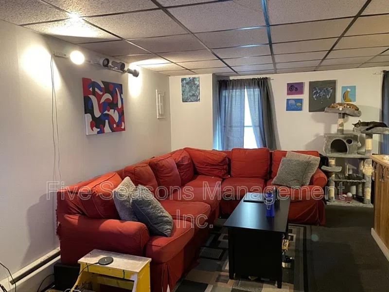 1 bed, 1.0 bath, 600 sqft, $1,500 — Photo 2