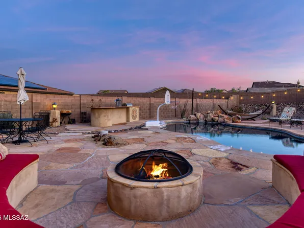 13423 E Almond Crest Dr, Vail, AZ 85641