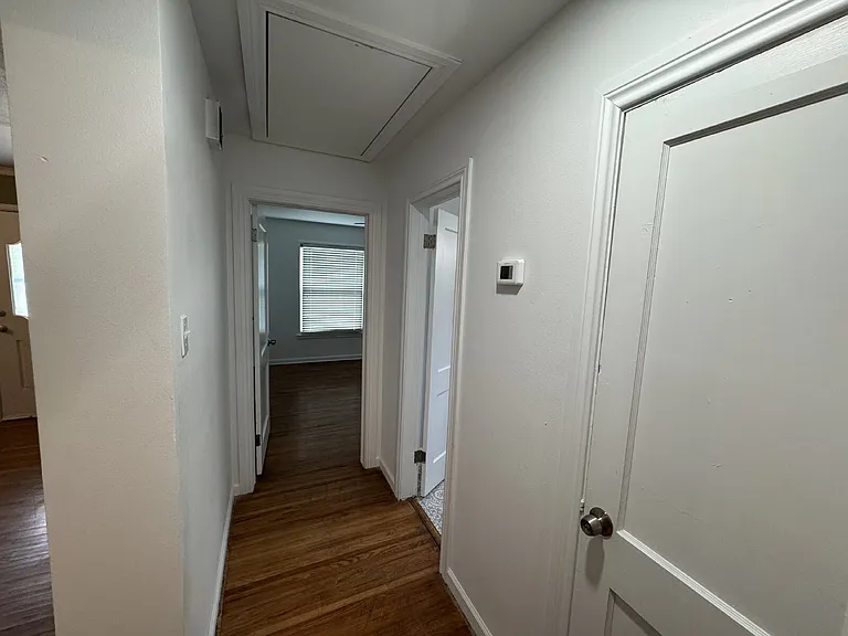 2318 Fenwick Dr — Photo 35