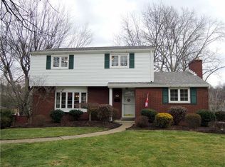 545 Clemson Dr, Pittsburgh, PA