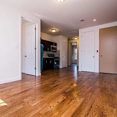 Rented by Nooklyn NYC LLC | media 22