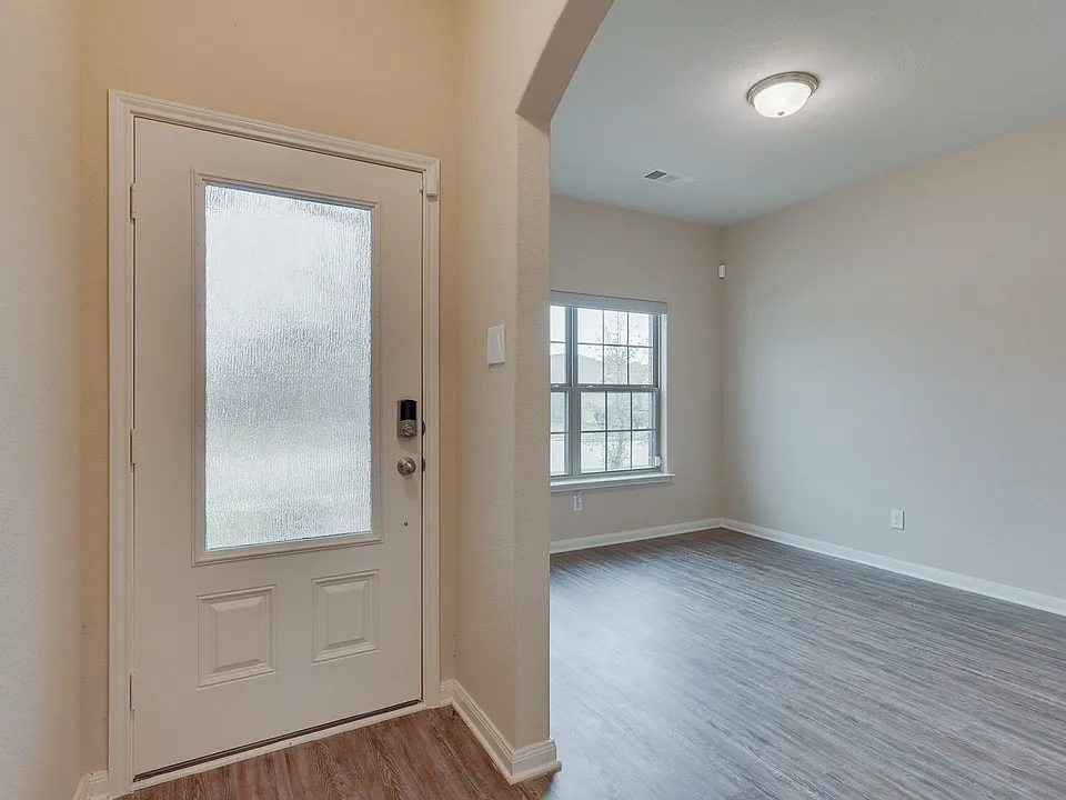 1517 Hill Top Ct