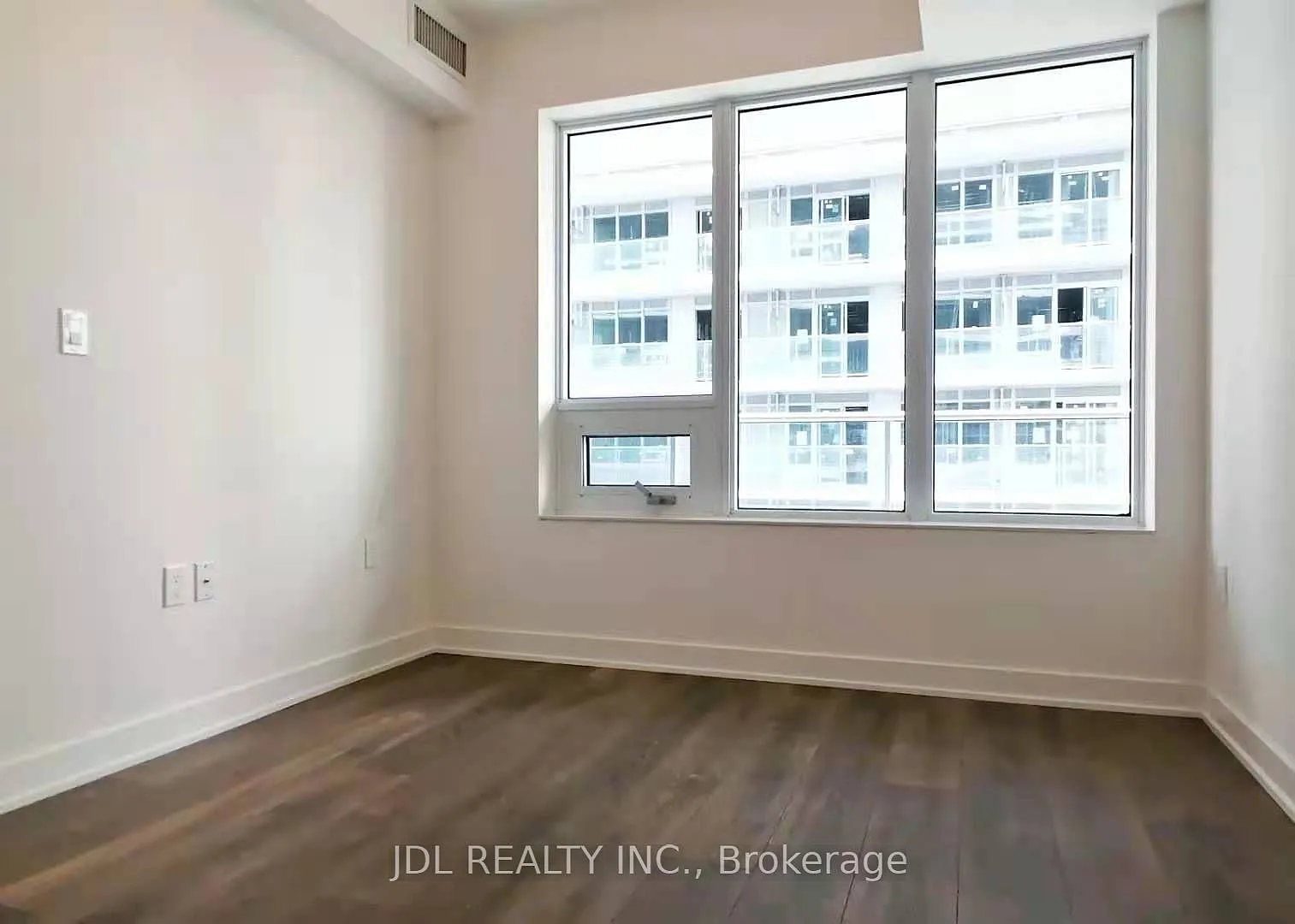 1 bed, $2,050 — Photo 4