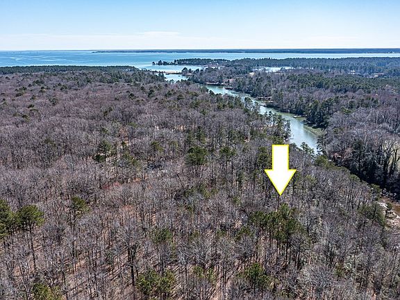 5th image of 24 Bermuda Rd