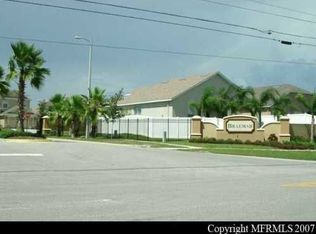 5025 Clover Mist Dr, Apollo Beach, FL 33572
