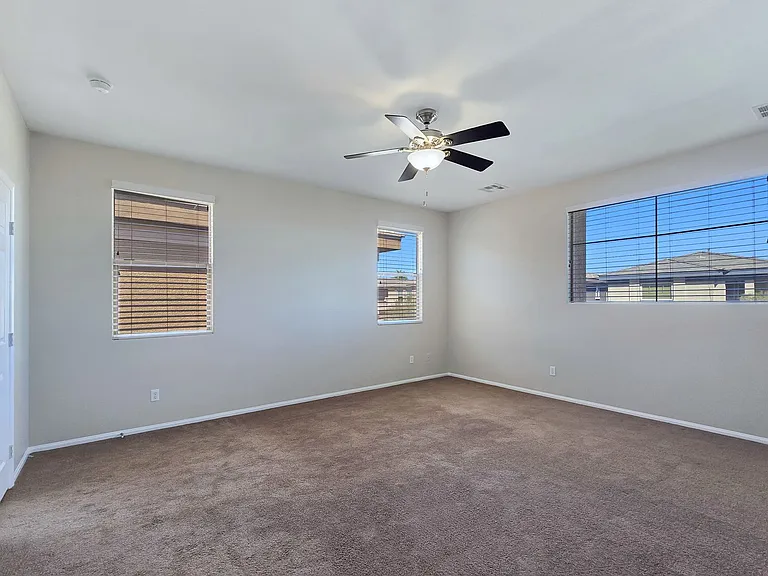 5389 Hollymead Dr — Photo 36