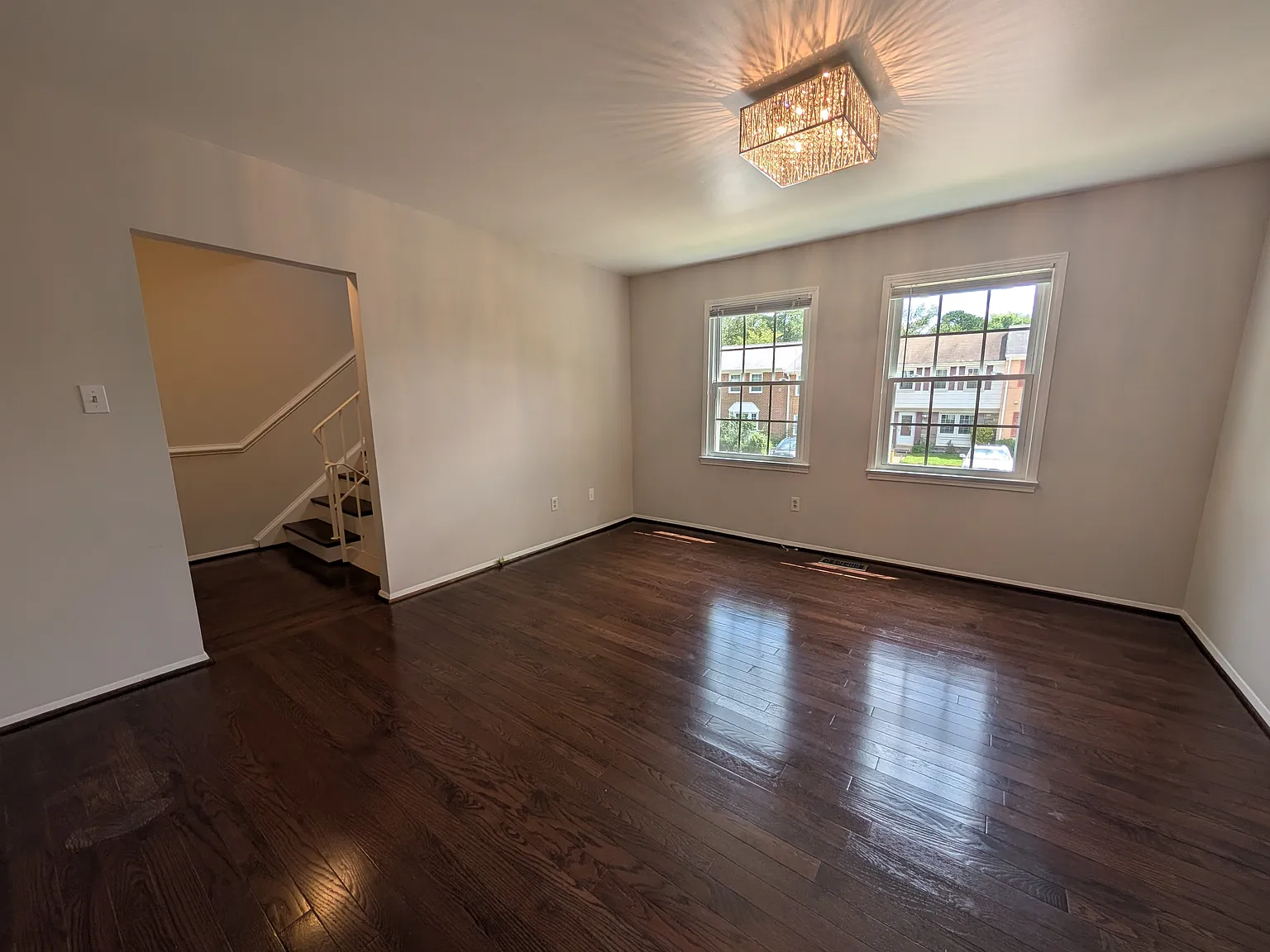 3 bed, 3.5 bath, 1302 sqft, $3,250 — Photo 1