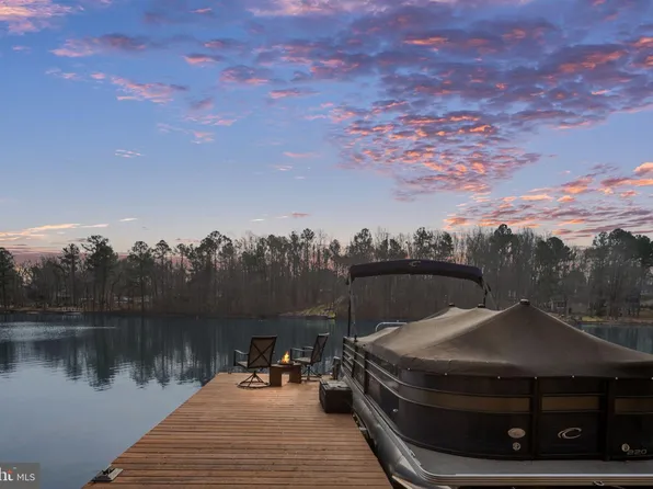 476 Lake Caroline Dr, Ruther Glen, VA 22546