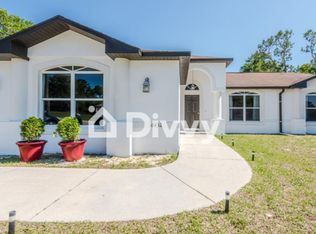 10432 Canary Ave, Weeki Wachee, FL 34613