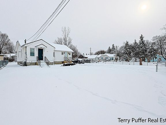 3rd image of 1706 Blandford Ave SW